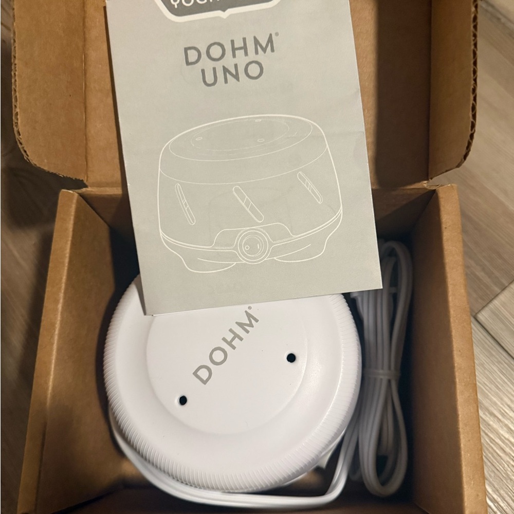 YOGASLEEP "Dohm Uno" Original Compact Mini White Noise Machine